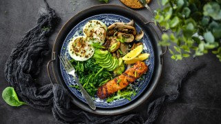 Mushrooms are a good source of vitamin B2, while eggs and avocado are a good source of vitamin B5